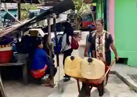 Kisah Linda di Ujung Negeri Anambas, Gerobak BRK Syariah Jaga Harapan Sekolah Anak