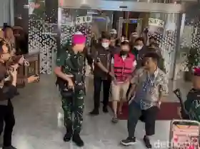 Tim 9 Kejagung Geledah Rumah Don Ritto di Bandung Terkait Kasus TPPU Febrie  
