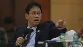 Purbaya Janji Nggak Ada Kenaikan Pajak, tapi Kejar Penunggak 