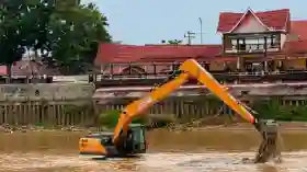 Persiapan Pacu Jalur 2026, Tepian Narosa Dinormalisasi
