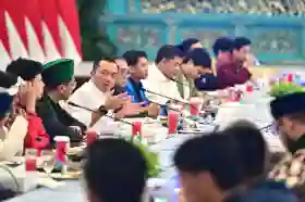 Pertemuan Pemerintah dan Mahasiswa di Istana Negara, Apa Hasilnya?