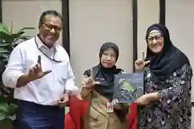 PHR Hadirkan Buku Eksklusif “Melayu Lestari” di Perpustakaan Soeman HS