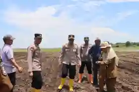 Kapolres Dumai Tinjau Kesiapan Lahan Jagung di Medang Kampai Jelang Penanaman Serentak se-Provinsi Riau