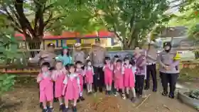 Polsek Bagan Sinembah Sosialisasi Green Policing dan Penanaman Pohon 