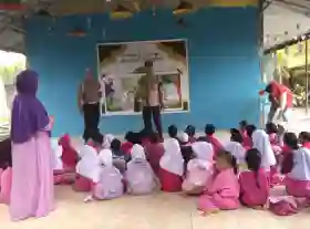 Polres Dumai Gelar Program Green Policing di TK Maryam Macora