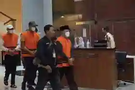 Tegang! Bak Film Action Gubernur Bengkulu Rohidin Dikejar KPK Selama 3 Jam hingga ke Arah Padang