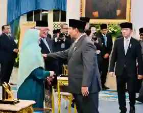 Panglima TNI Hadiri Penganugerahan Gelar Pahlawan Nasional oleh Presiden RI