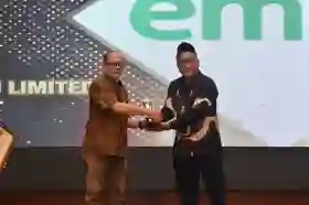 EMP Bentu Limited Terpilih Jadi "Sahabat Media" Anugerah Media Siber Riau 2025