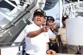  KKP Kirim 60 Ton Paket Bantuan ke Lokasi Bencana Sumatera