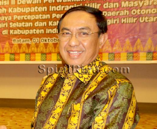 Bupati Wardan, Jalan Pulau Kijang - Sanglar, Teluk Pinang - Tembilahan Akan Dibangun Tahun Ini | Sosial, 