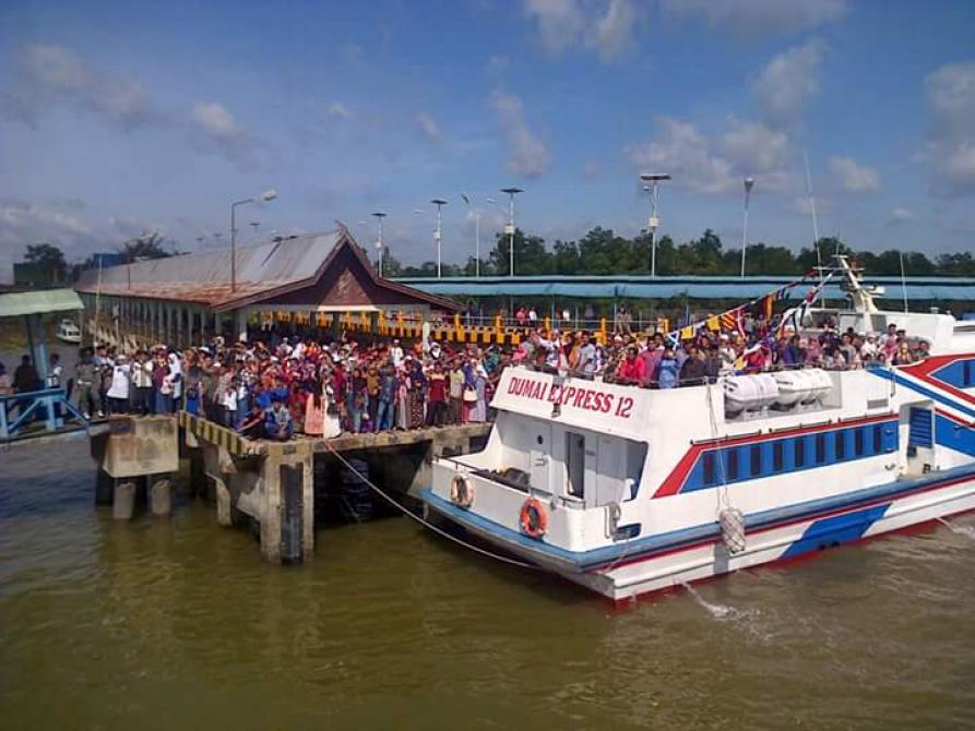 Antar JCH Hingga Ke Batam, Kuat Dugaan Pejabat Siak Turut Boyong Keluarga | Sosial, 
