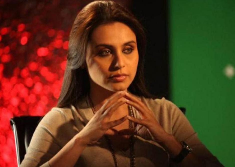 Bintang Kuch Kuch Hota Hai Marah Pada paparazzi | Celebrity, 