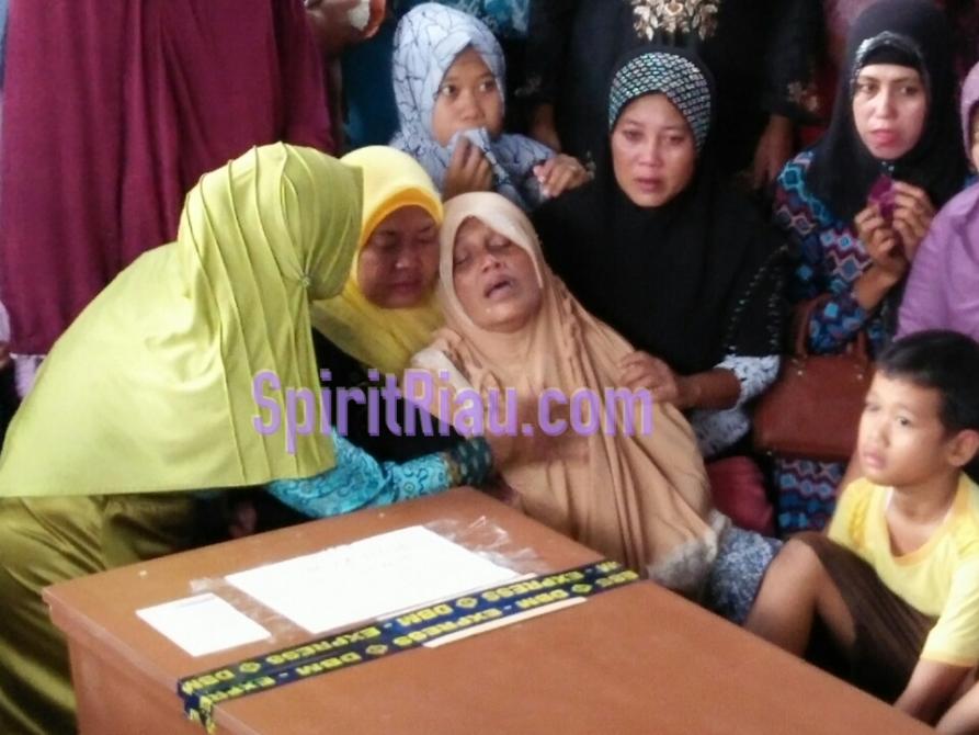 Satu Korban Kapal Tenggelam di Batam Tiba di Bagan Batu | Peristiwa, 