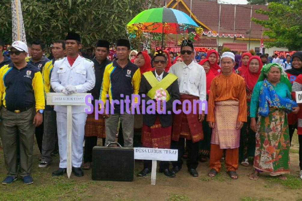 Setelah Menikah, Basolang Bangun Rumah Baru | Traveler,Adat,Petalangan,Pelalawan,