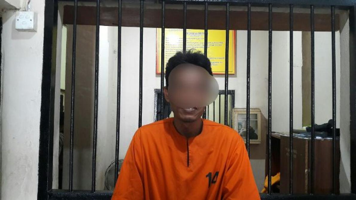 Simpan Extacy Didalam Plastik Mi Goreng, Pria 44 Tahun di Inhil Ini Dibekuk Polisi | 